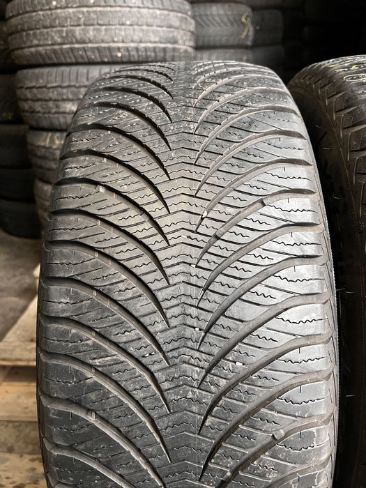 2 anvelope iarna 235/55/18 , GoodYear , 6.8 mm , DOT 2019