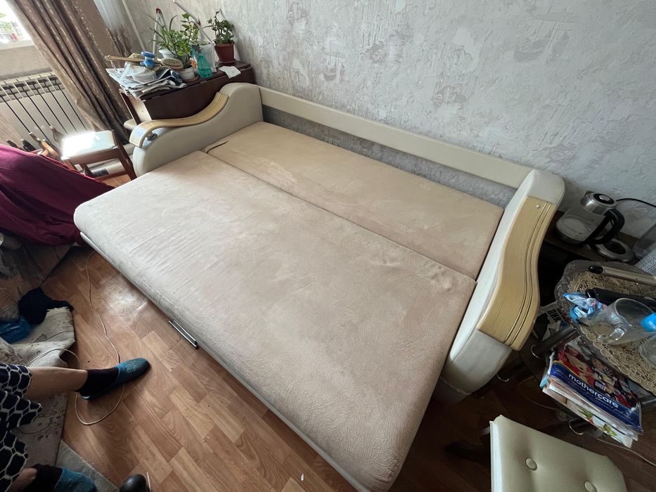 Диван диван продается