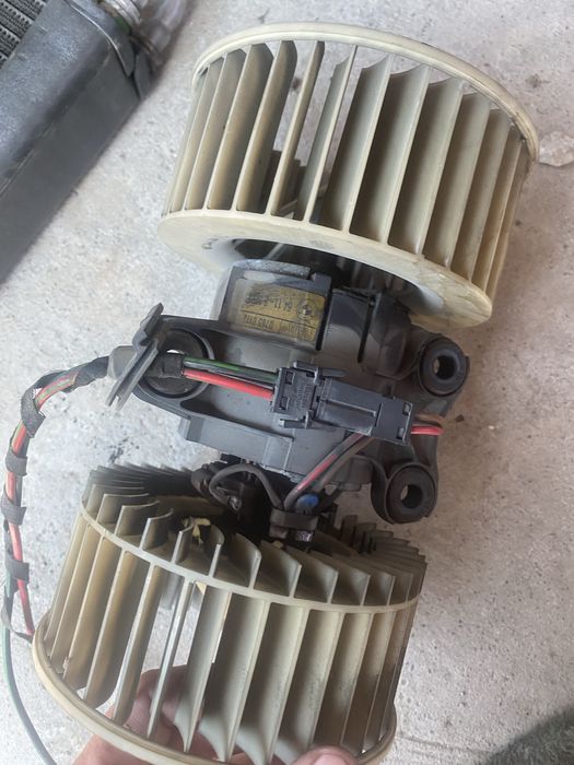 Радиатор и винтелятор печки бмв е39 х5