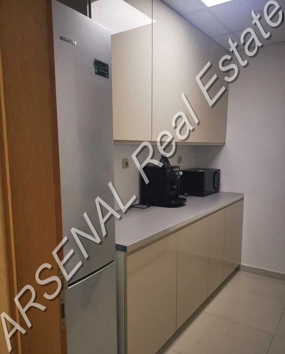 Дава се под наем Офис в София, Младост 1 - 355 кв.м за 2200 € - Снимка #6
