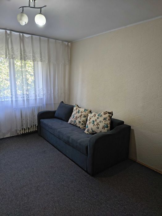 Vând sau închiriez Garsonieră confort 1