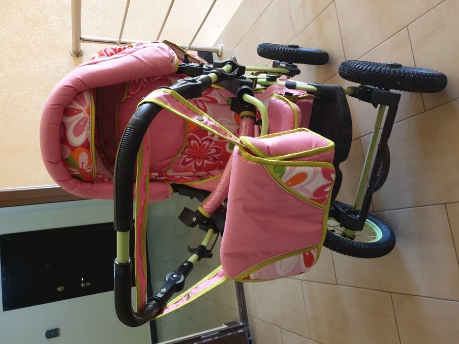 Продам коляску всесезонную