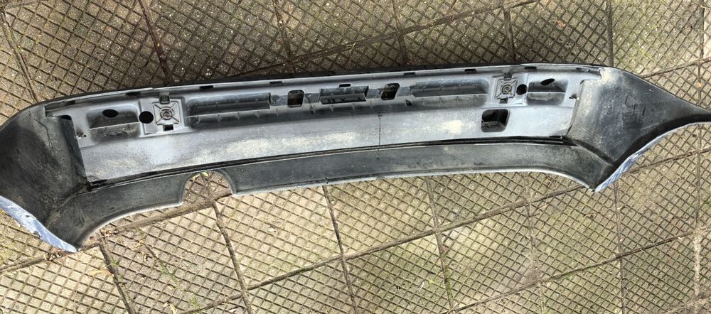 Предна/задна броня Форд Фиеста 98г.