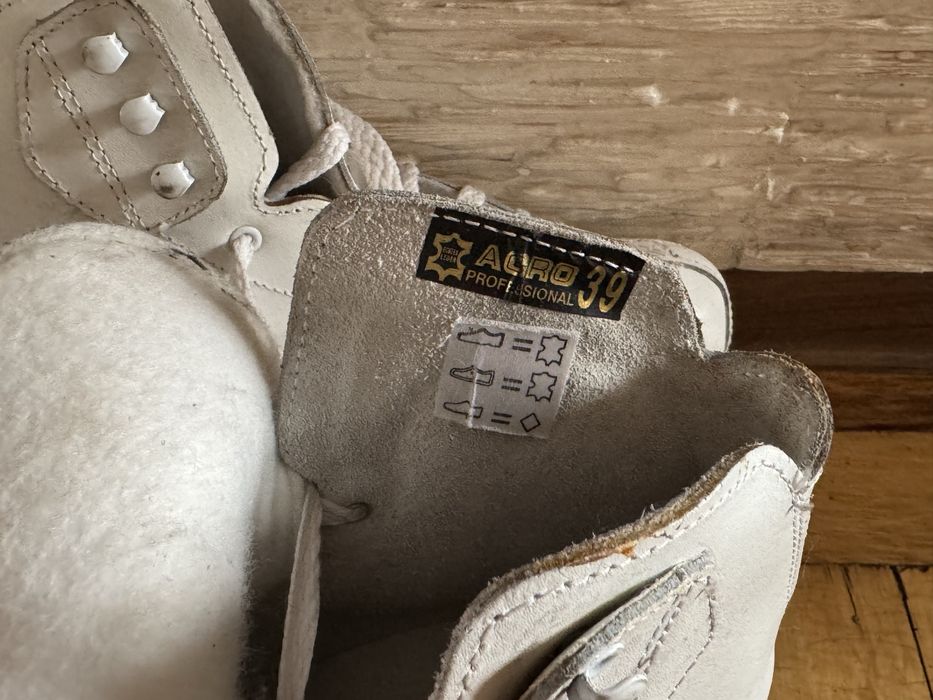 Коньки, 39 размер