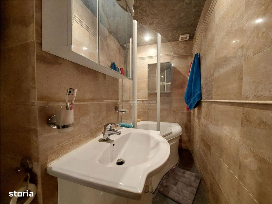 2 camere, decomandat, etaj 2, ULTRACENTRAL - Piața Daciei
