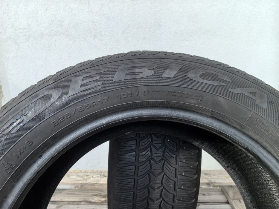 225/55/17 Дебика ДОТ 2021 г - 101 Товарен индекс