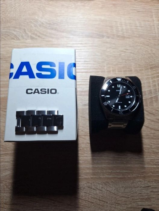 Ceas Casio MDV-107D-1A1VEF