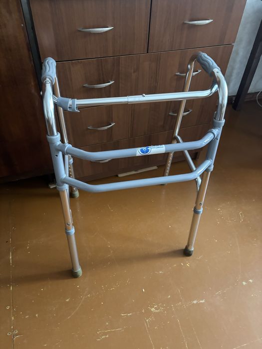 Опоры-ходунки для взрослых