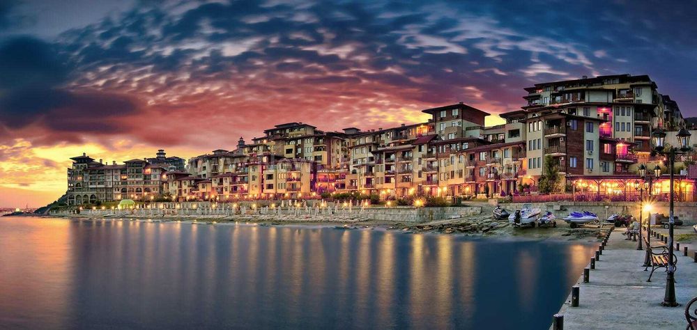 Двустаен апартамент в комплекс „Garden of Eden“, Свети Влас