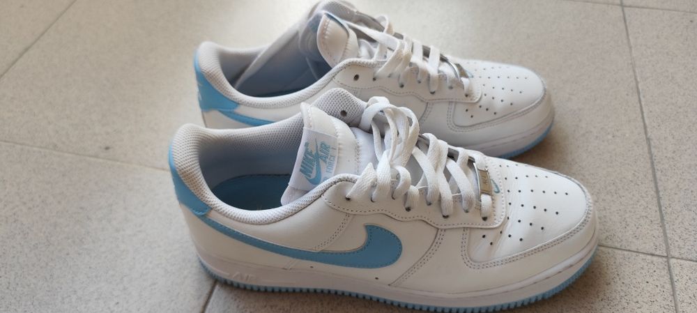 Nike Air Force 1 маратонки
