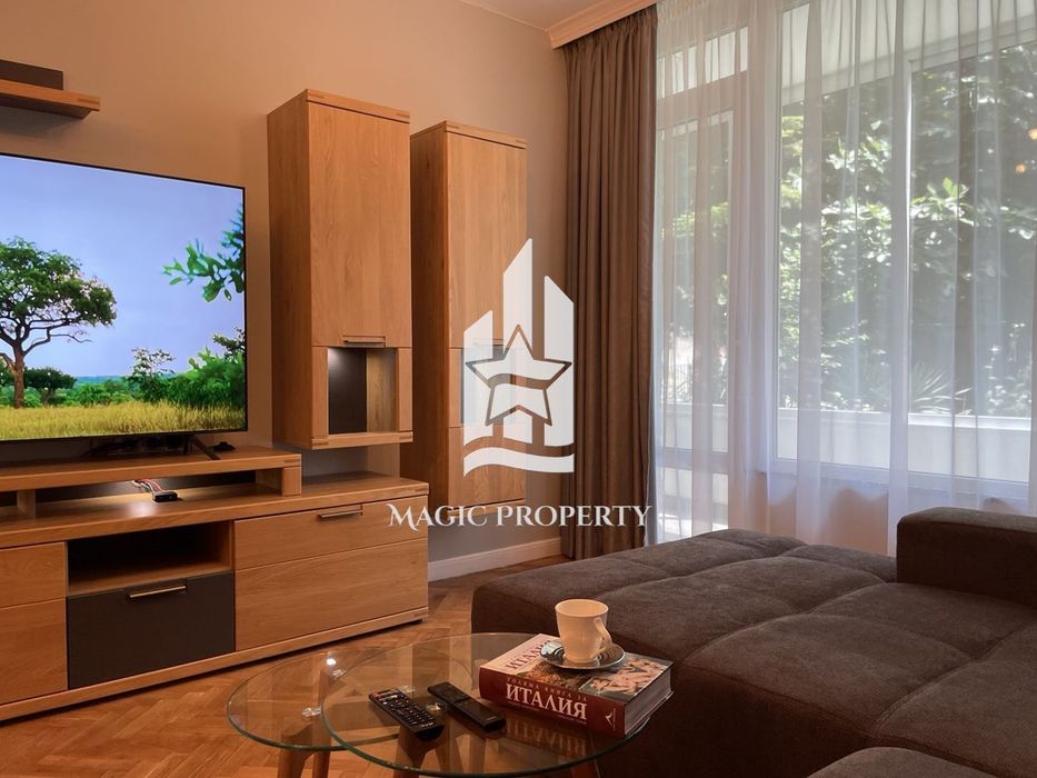 Дава се под наем Четиристаен апартамент в Бургас, Център - 100 кв.м за 969 € - Снимка #6