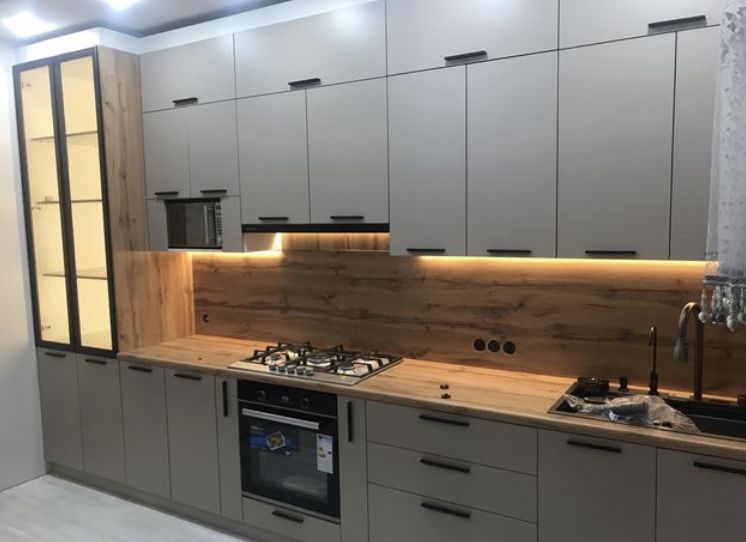 Кухня.Прихожка .Спальная