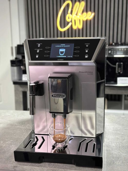 Кафемашина DeLonghi Primadonna Class