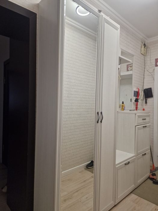 Продам мебель для прихожей