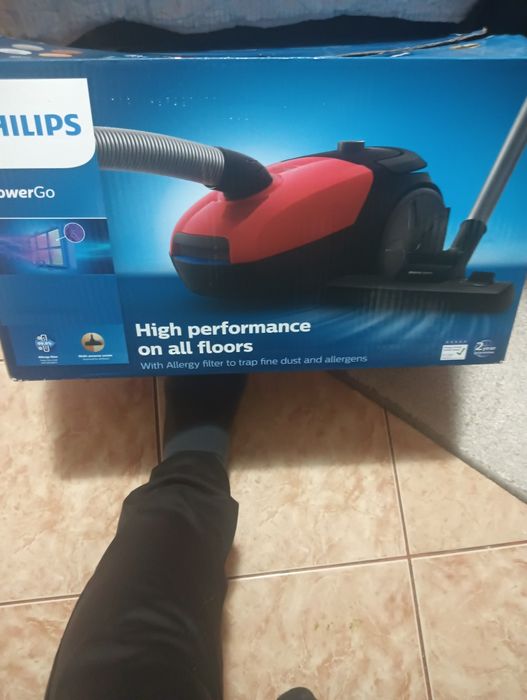 Aspirator Philips pawer go stare foarte bună preț 130 lei
