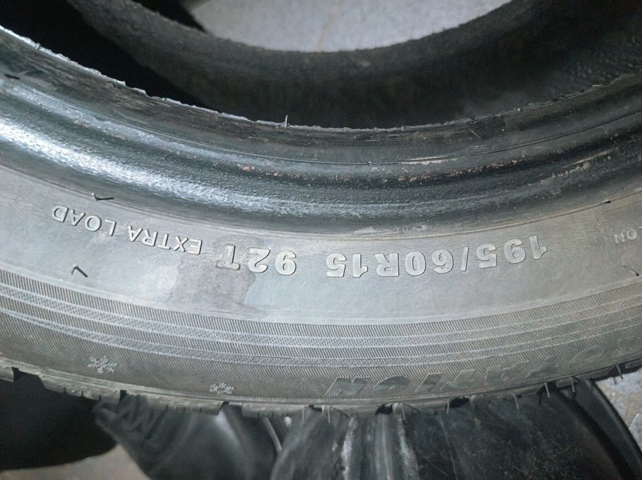 Зимние шины 195/60 R15