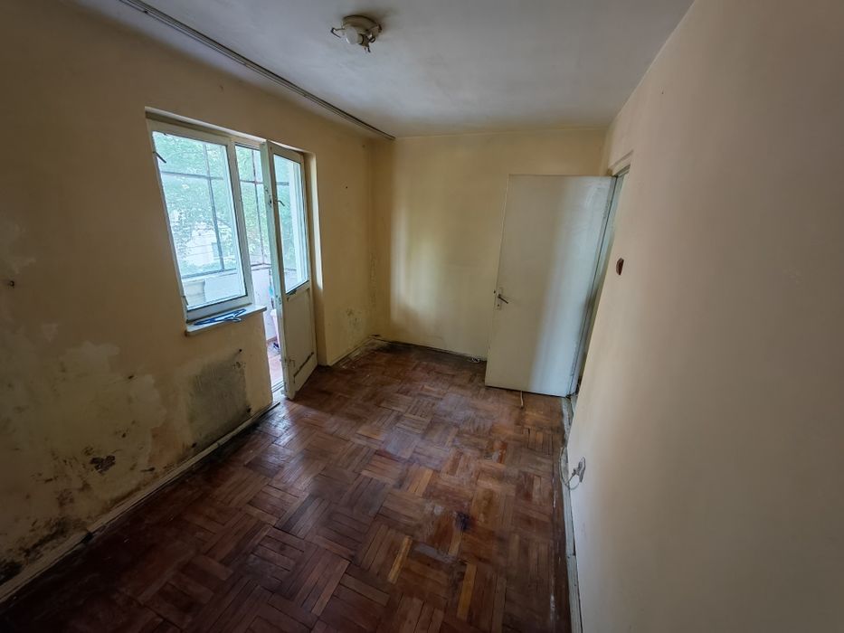 Apartament de vânzare 2 camere, 34mp etaj 1, Caracal cartier Libertati