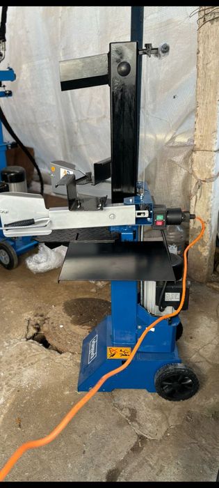 Despicator de lemne 10t scheppach