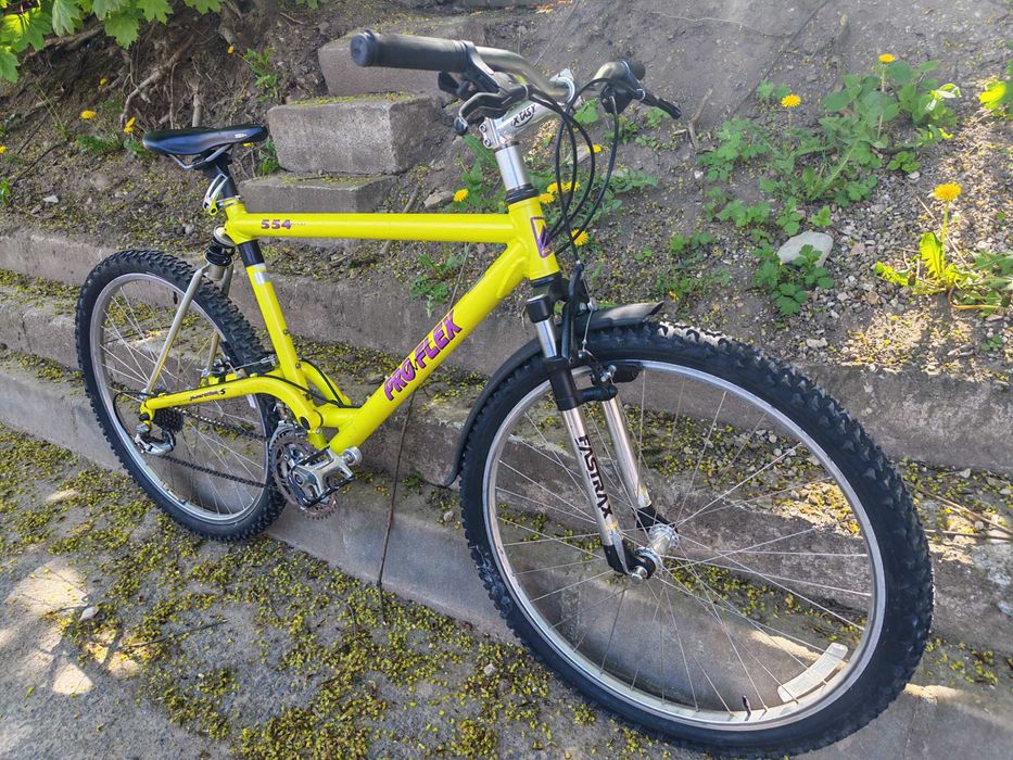 Bicicleta full suspension mtb