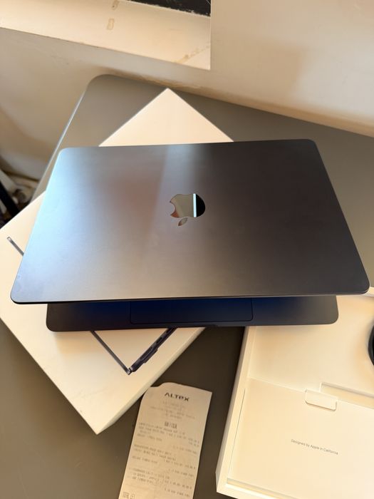 Laptop MacBook Air 13 M2 16gb 256Gb +Magic Mouse