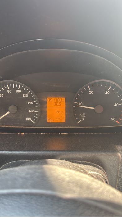 Mercedes sprinter 8+1