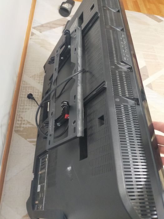 Телевизор SONY !!!