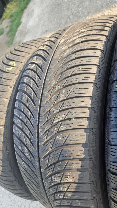 235/50 R19 • Iarna • Michelin Pilot Alpin 5 103H XL | 4 buc | Pret/buc