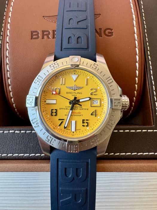Breitling Avenger II Seawolf Yellow Cobra