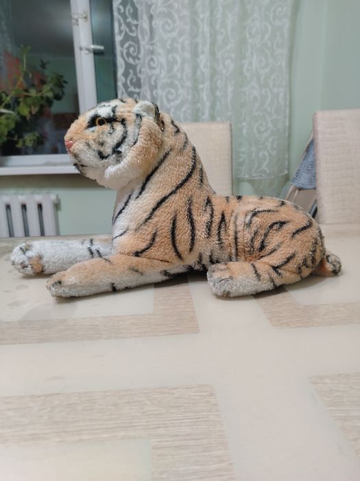 Игрушка тигр тканевый