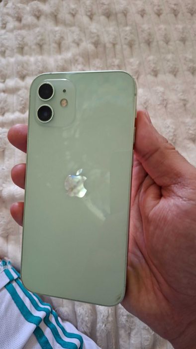 I phone 12 сотилади