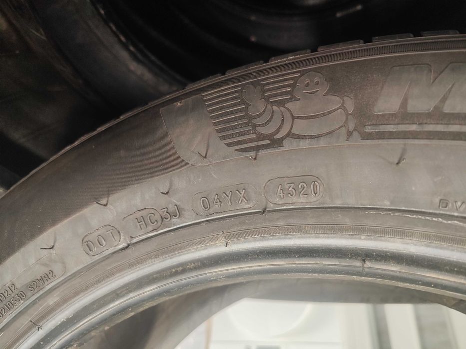 2бр.летни гуми 235/55/18 Michelin