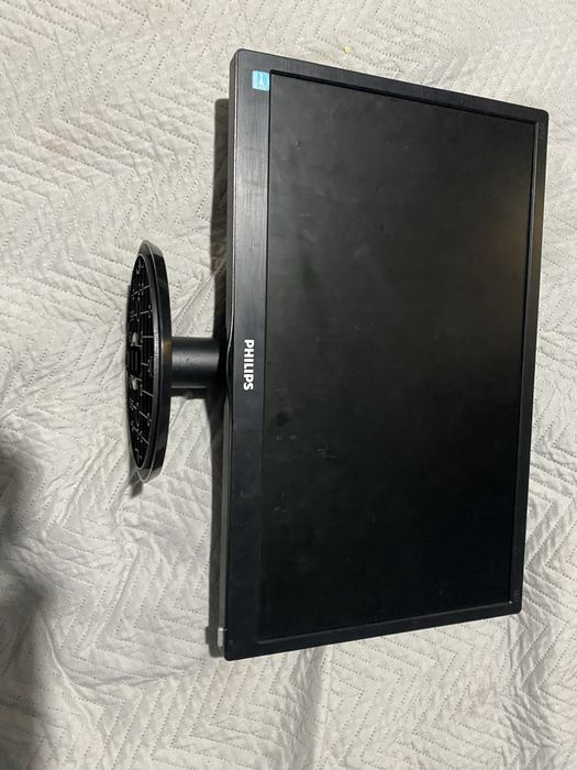 Монитор Philips 193V5LSB2/10
