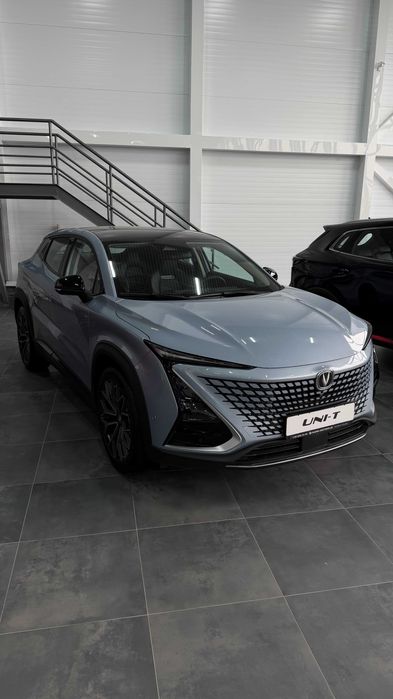 Krossover Changan UNI-T