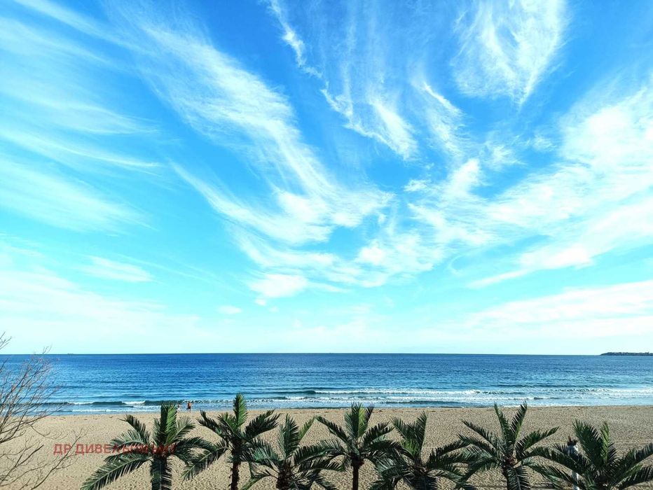 Дава се под наем Двустаен апартамент в к.к. Слънчев бряг - 72 кв.м за 255 € - Снимка #8