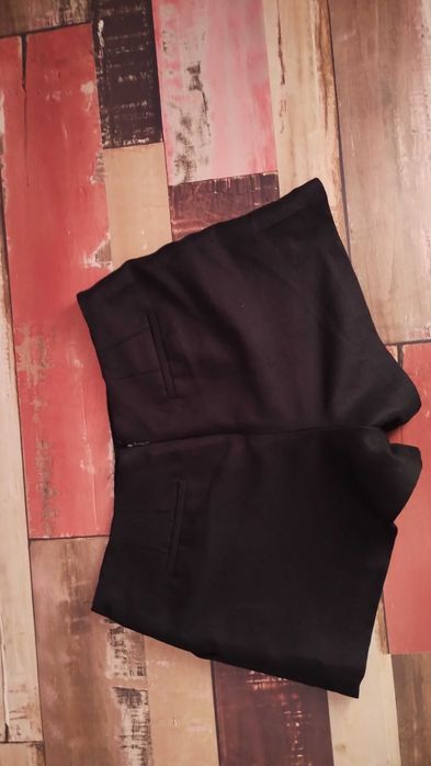 Къси панталонки черен цвят