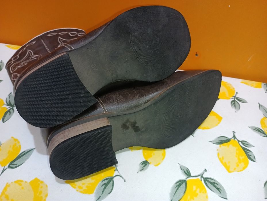 Каубойски ботуши N 37 - 29 лв