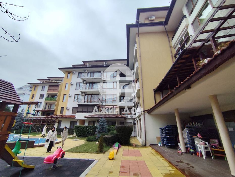 Продава се Двустаен апартамент в к.к. Слънчев бряг - 66 кв.м за 665 €/кв.м - Снимка #8