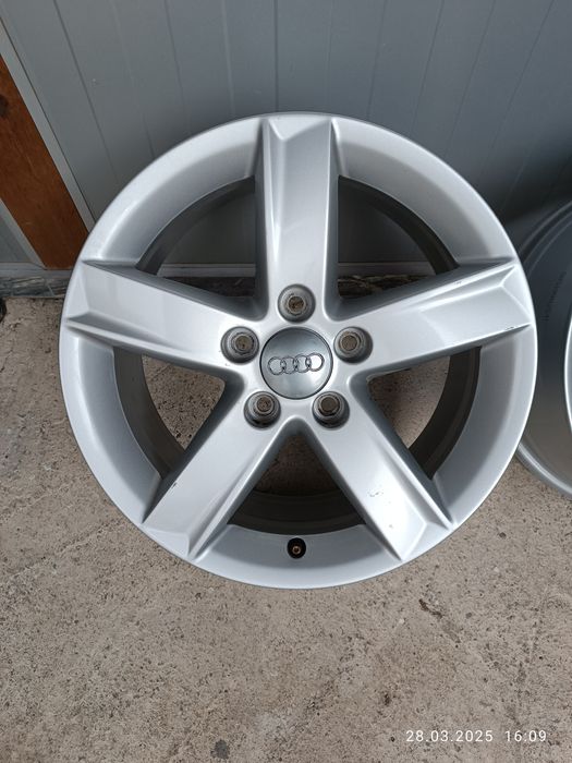 16/5/112-АУДИ А 4,А 6-НОВ модел-нов внос