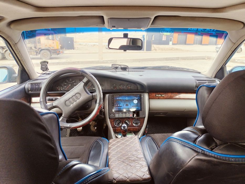 Продам ауди с4 100