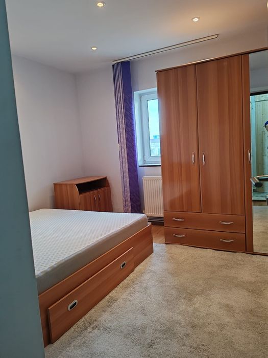 Închiriez apartament 2 camere