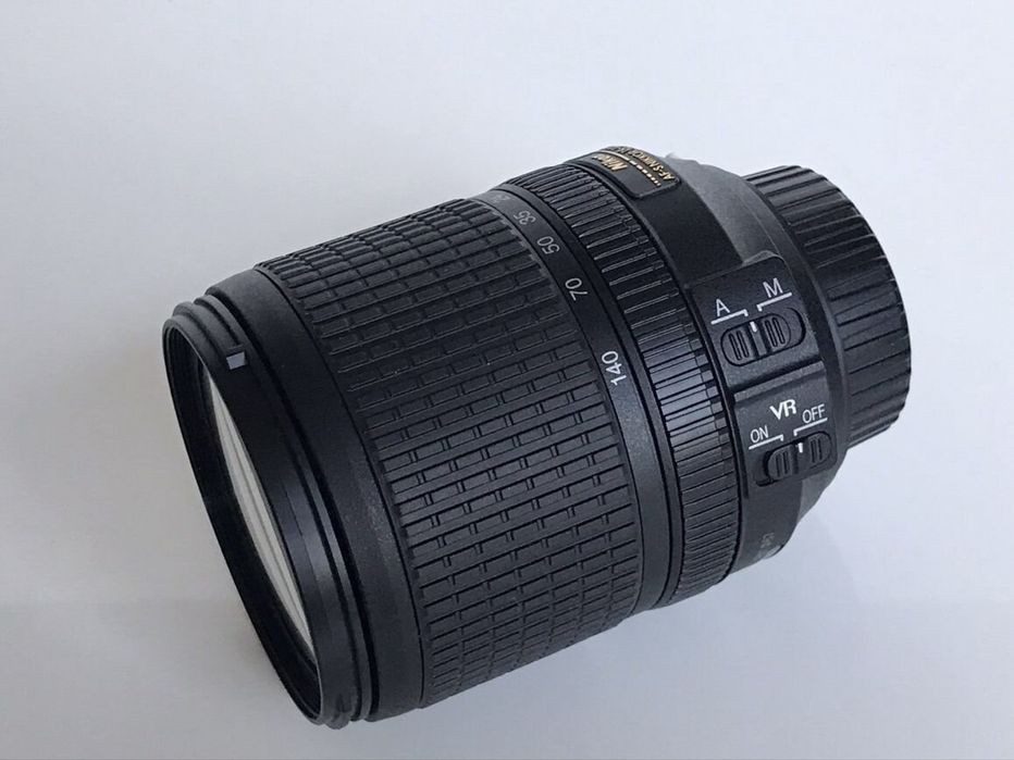 Nikon 18 140 обектив