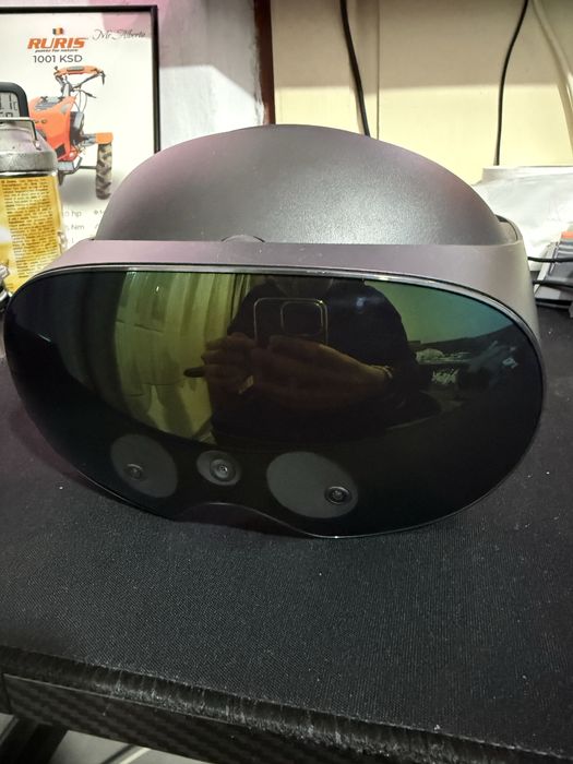 Meta Quest Pro 256GB – Stare Impecabilă – Full Box + Accesorii