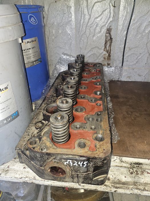Продам головку д 245.