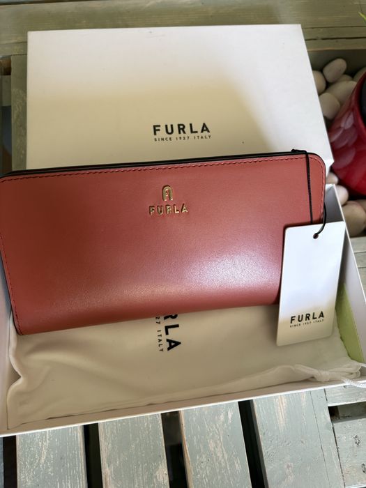 FURLA  нов  дамски