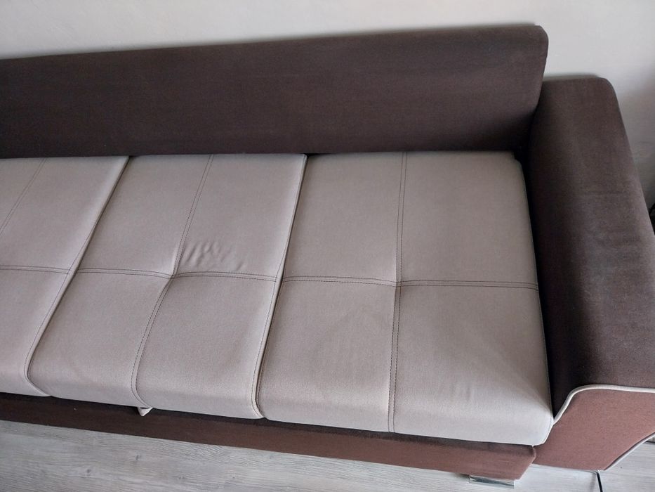 Curățare a tapițeriei