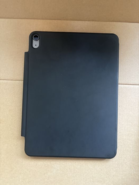iPad Air 5 (64GB) + Apple Pencil Pro + Husă magnetică | Stare foarte bună