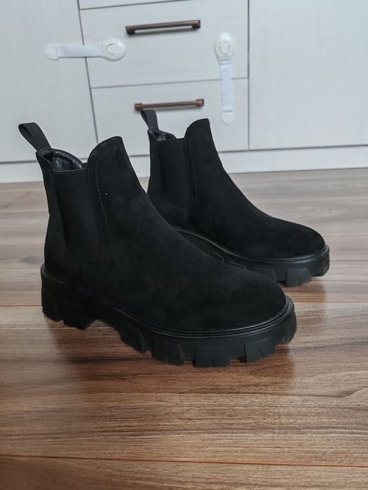 Ghete de primăvara, toamnă nouă