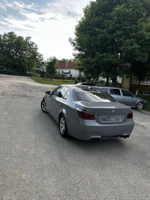 BMW 5 Series 2010 — imagine 4