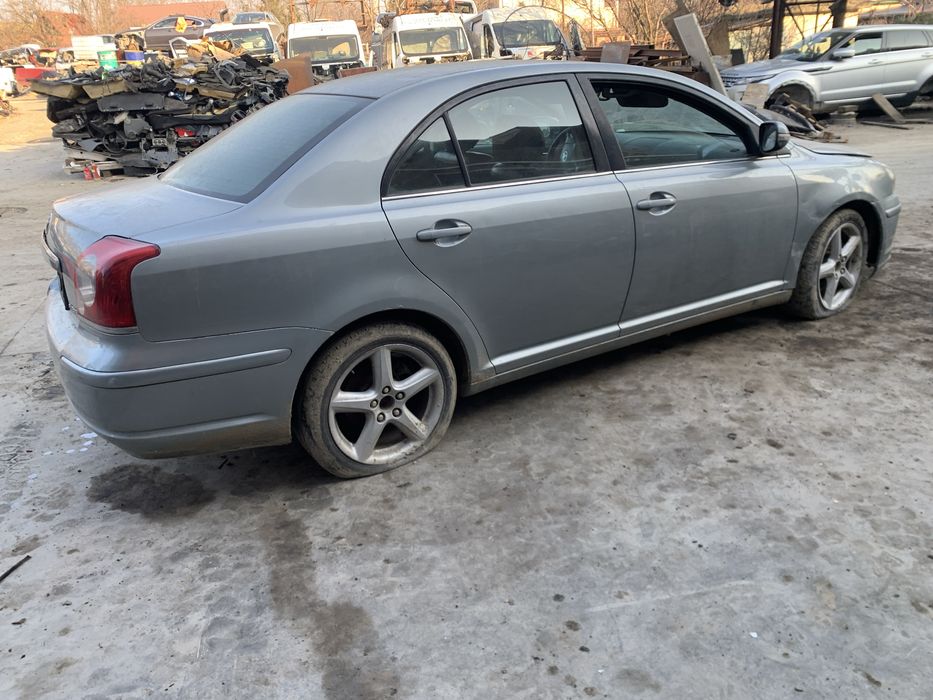 Piese toyota avensis facelift motor 2.2 150 cp 2007