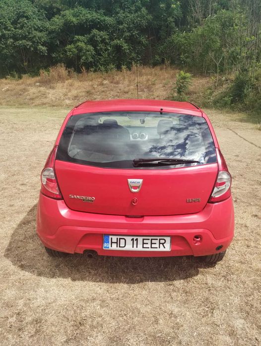 De vânzare Sandero, 1,4 mpi + gpl, 1650 euro negociabil
